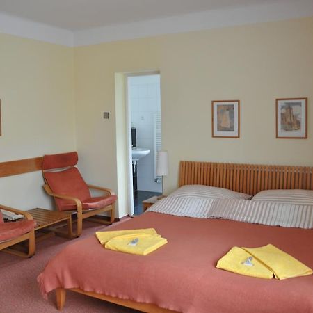Lida Guest House Praga Exterior foto